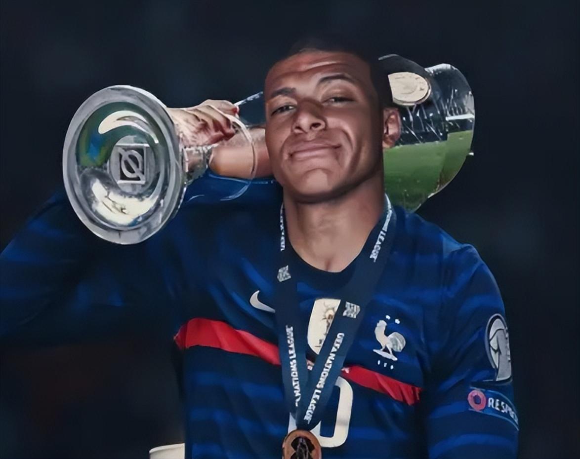 球转移至右 球转移至右