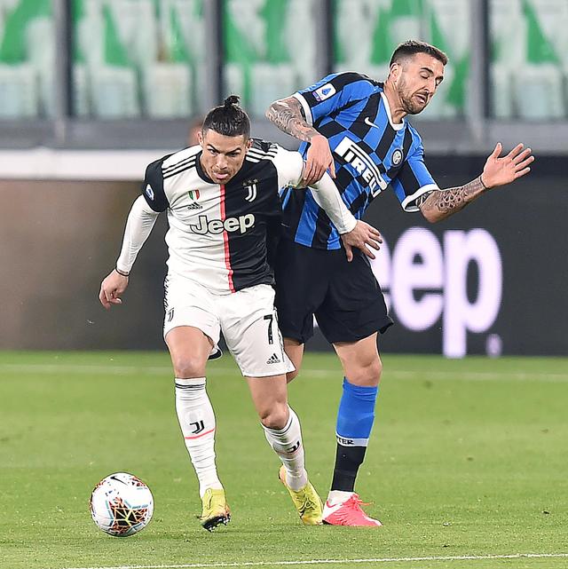 的非受迫性 的非受迫性