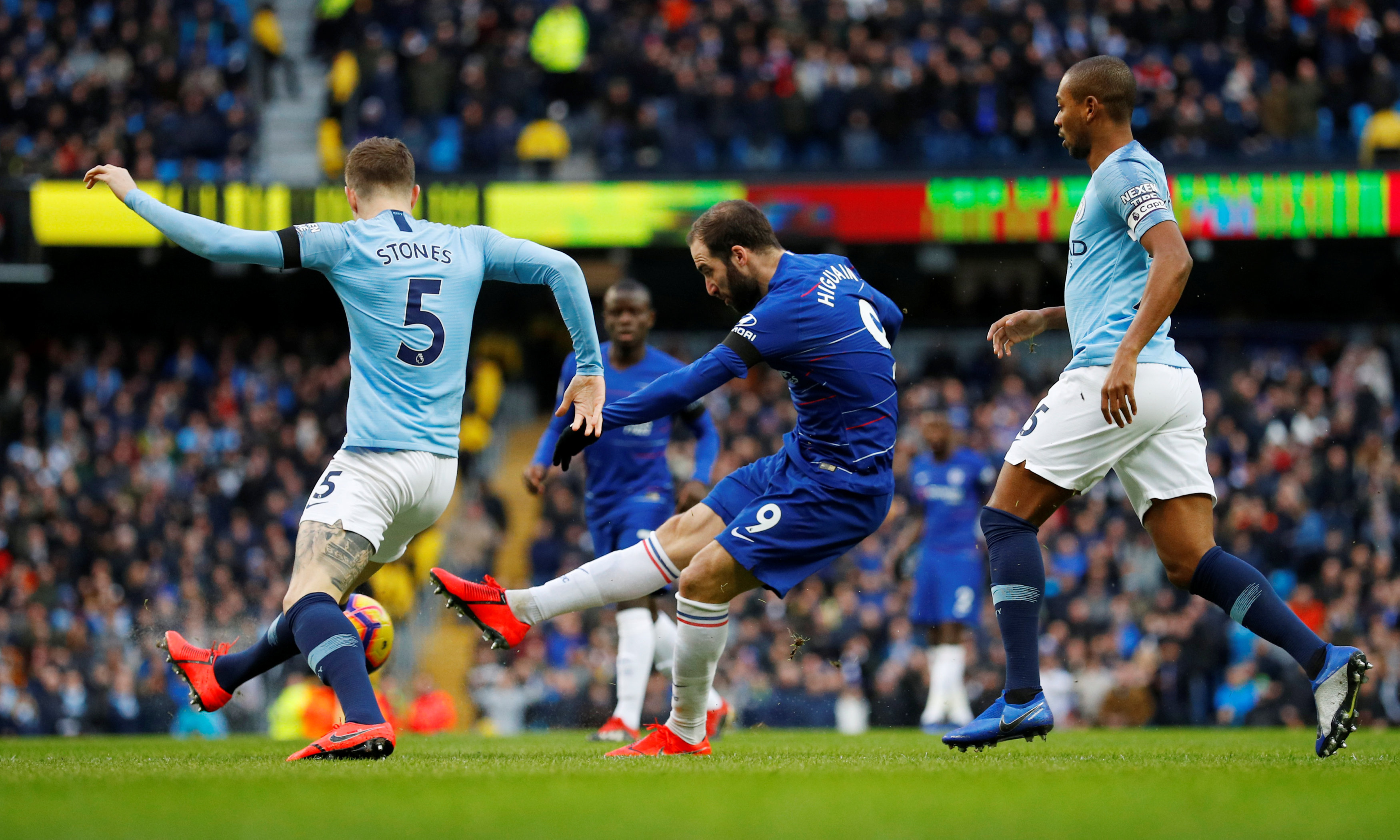 意球与角球 意球与角球